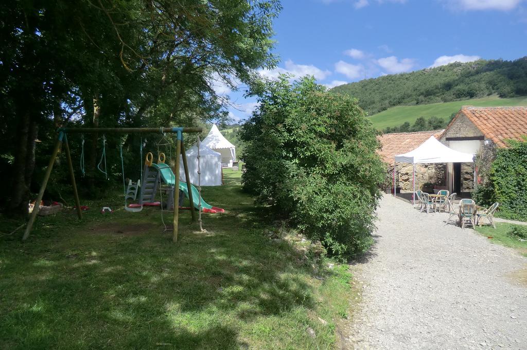 Domaine D'Alcapies Bed & Breakfast Saint-Jean-dʼAlcapiès Екстериор снимка